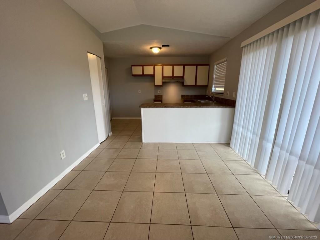 Photo of 5043 SE Primrose Way, Stuart, FL 34997 (MLS # M20040937)