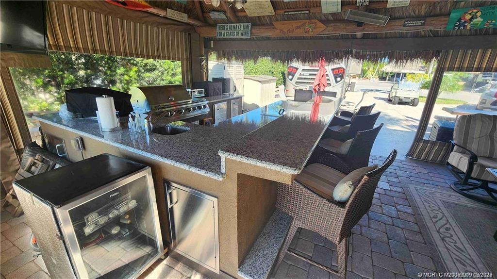 467 NW Sandtrap Lane