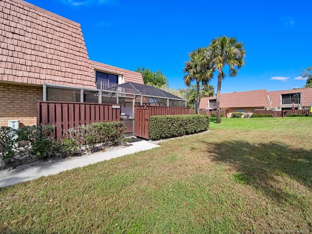 Photo of 2958 SW Sunset Trace Circle, Palm City, FL 34990 (MLS # M20038467)