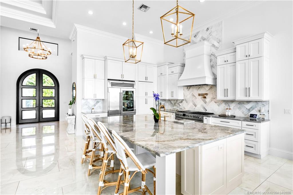 Jensen Beach, Florida, 34957, United States, 4 Bedrooms Bedrooms, ,5 BathroomsBathrooms,Residential,Active,1954333