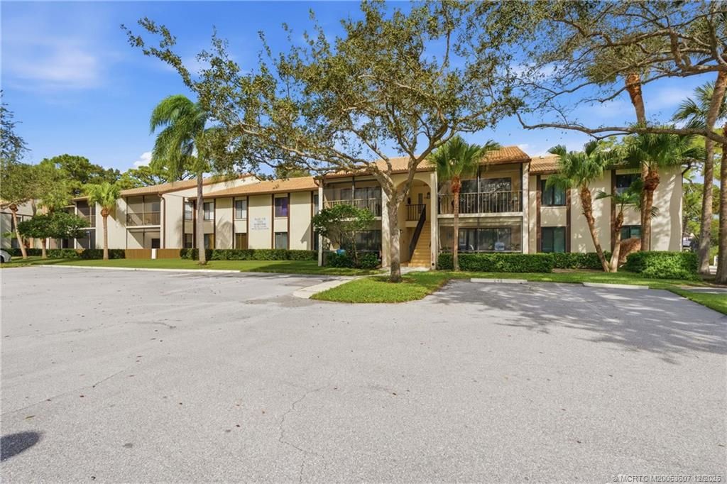 Photo of 1965 SW Silver Pine Way #118-D1, Palm City, FL 34990 (MLS # M20053607)