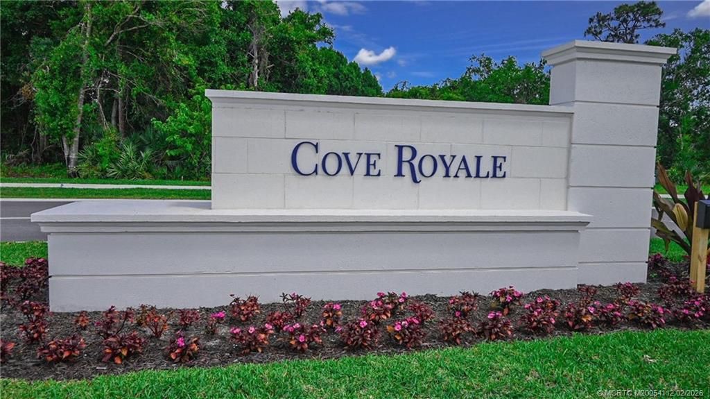 Photo of 1552 SE Blue Sky Place, Stuart, FL 34997 (MLS # M20054112)