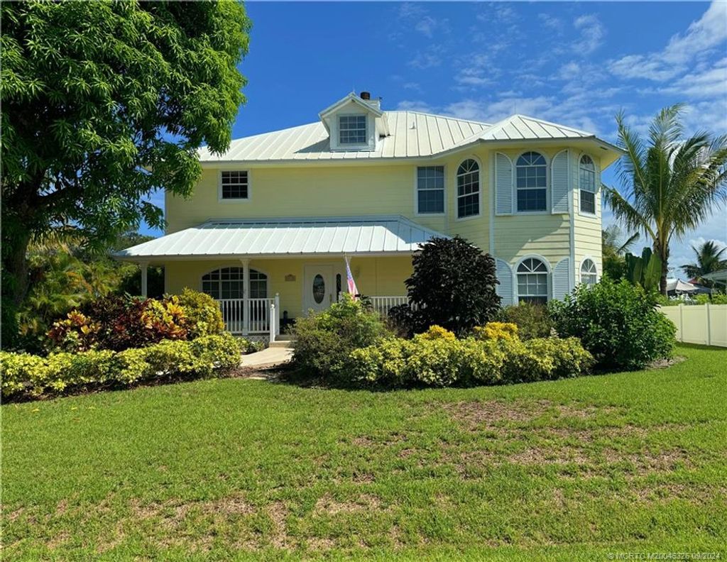 Photo of 4225 SE Centerboard Lane, Stuart, FL 34997 (MLS # M20046326)