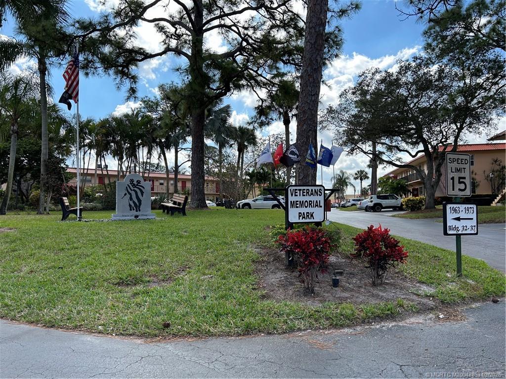 Stuart, Florida 34994, United States, 2 Bedrooms Bedrooms, ,2 BathroomsBathrooms,Residential,Pending,10842