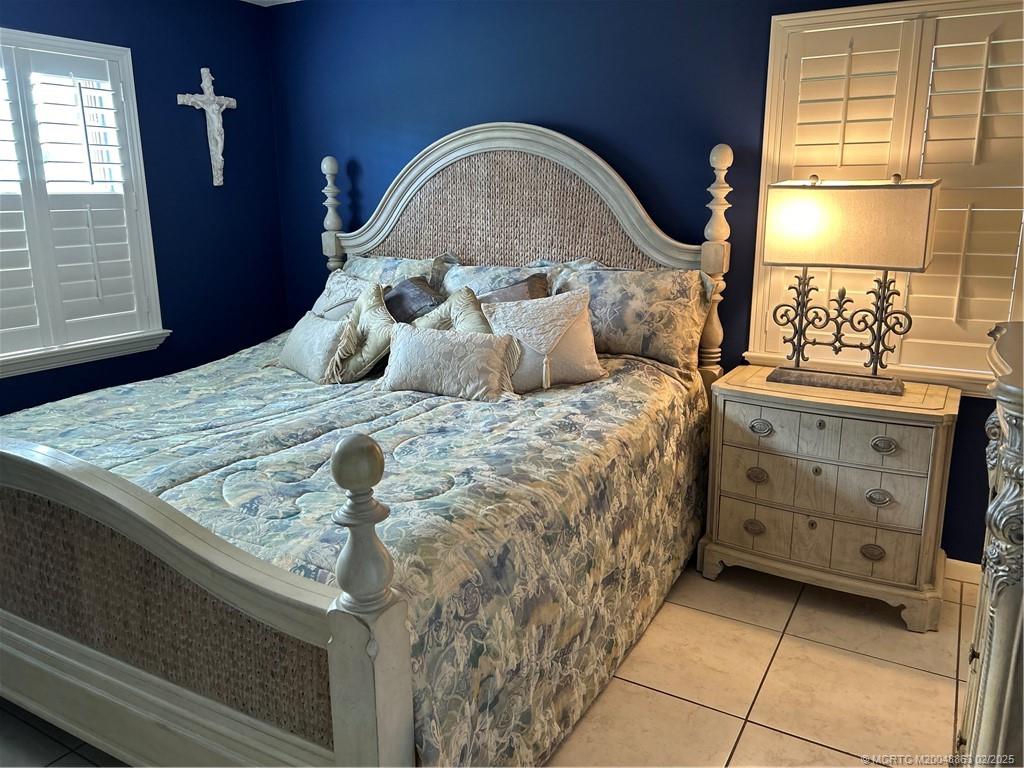 Stuart, Florida 34994, United States, 2 Bedrooms Bedrooms, ,2 BathroomsBathrooms,Residential,Pending,10842