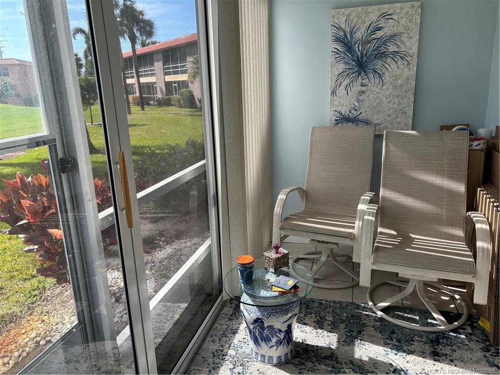Stuart, Florida 34994, United States, 2 Bedrooms Bedrooms, ,2 BathroomsBathrooms,Residential,Pending,10842