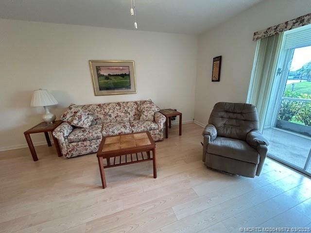 Stuart, Florida 34994, United States, 1 Bedroom Bedrooms, ,1 BathroomBathrooms,Residential,Active,85454