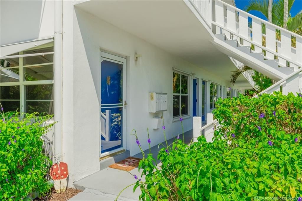 Photo of 2929 SE Ocean Boulevard #E5, Stuart, FL 34996 (MLS # M20040922)