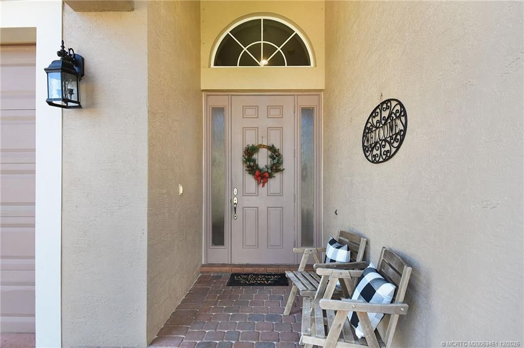 Photo of 3141 SW Porpoise Circle, Stuart, FL 34997 (MLS # M20053451)