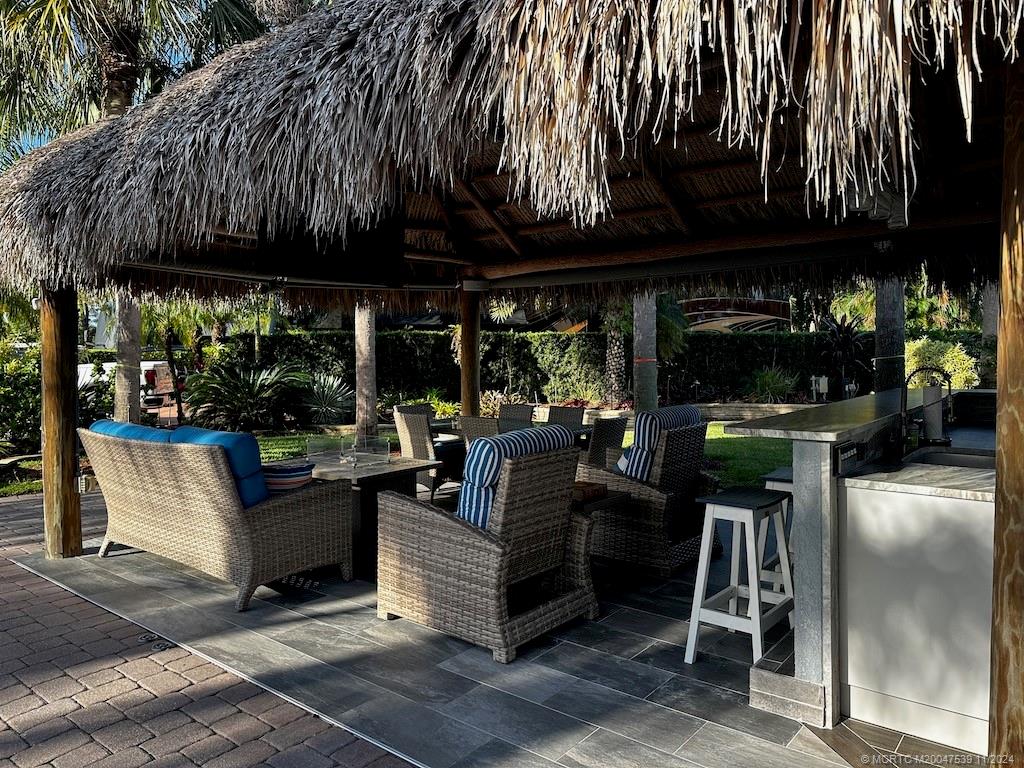 80 NW Putter Pointe