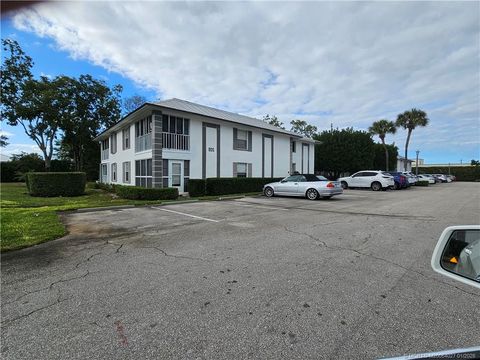 Photo of 805 SE Central Parkway #16, Stuart, FL 34994 (MLS # M20054027)