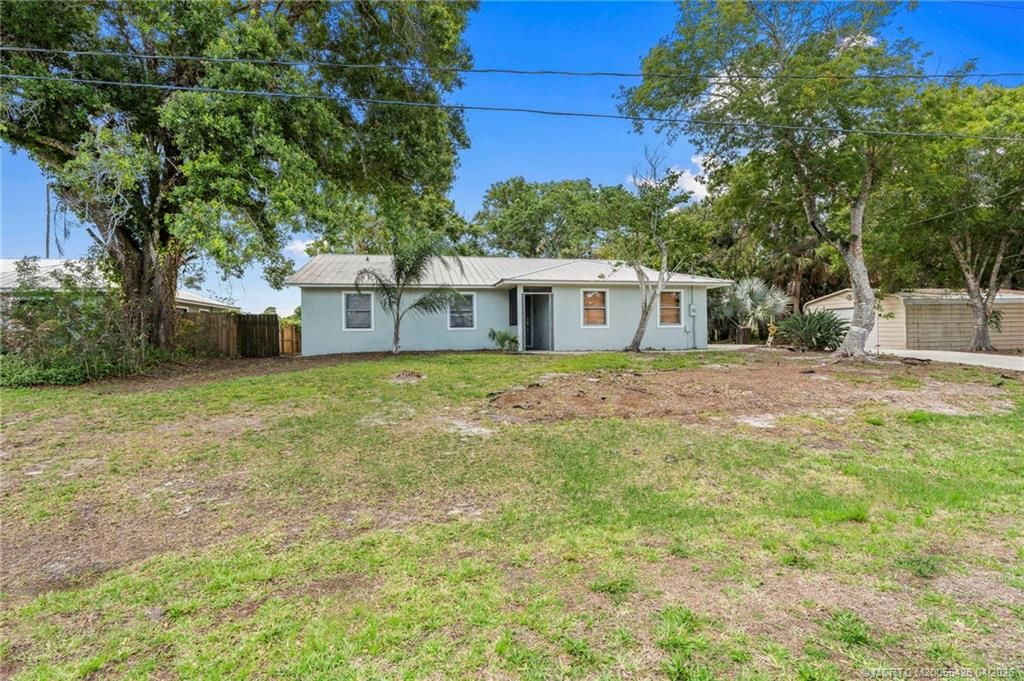 Photo of 7005 Salerno Road, Fort Pierce, FL 34951 (MLS # M20055426)