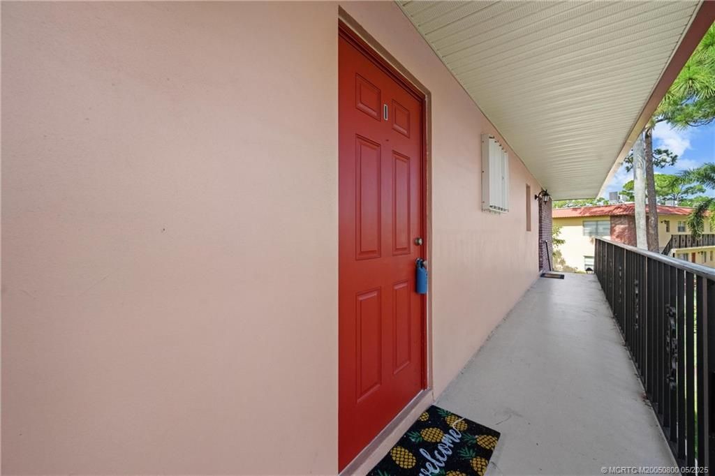 Photo of 1953 SW Palm City Road #27-I, Stuart, FL 34994 (MLS # M20050800)