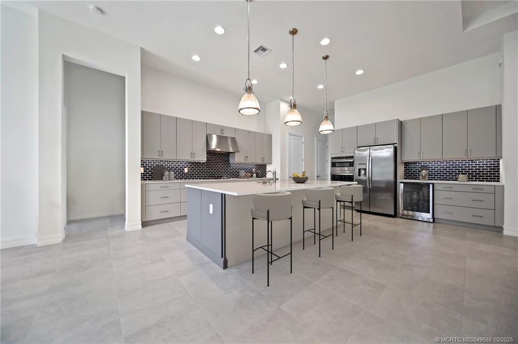 Palm City, Florida, 34990, United States, 4 Bedrooms Bedrooms, ,3 BathroomsBathrooms,Residential,Active,1732496