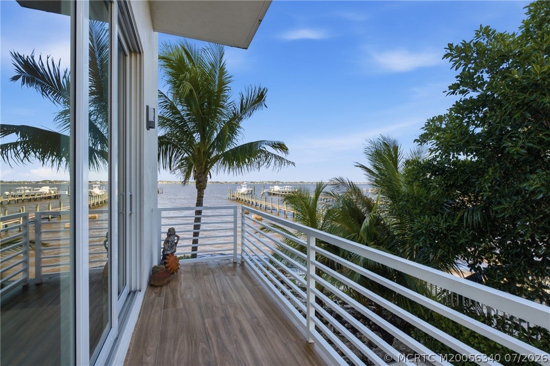 51 SE Seminole Street 205