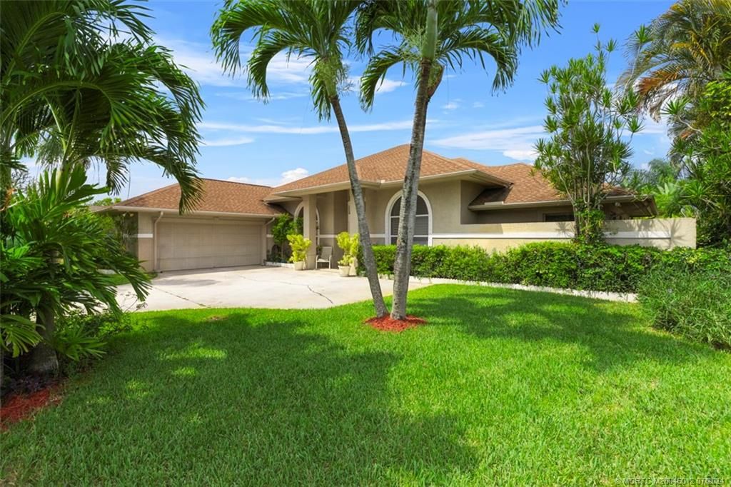 Photo of 177 NE Blueberry Terrace, Jensen Beach, FL 34957 (MLS # M20046012)