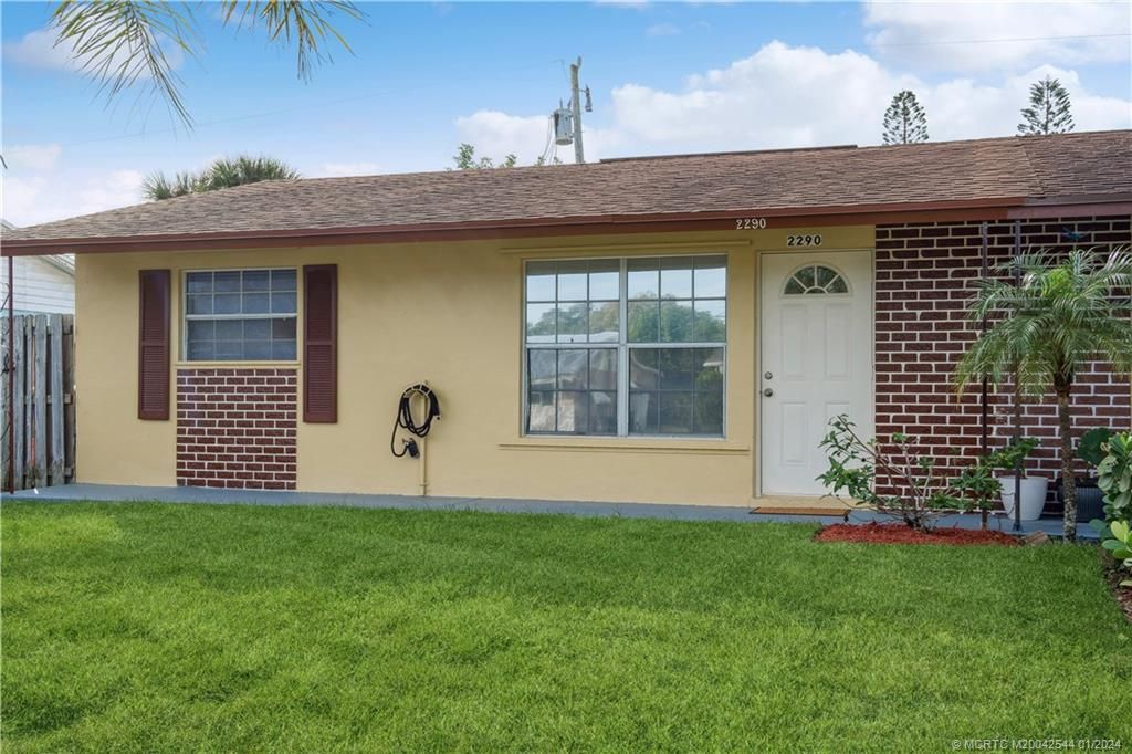 Photo of 2290 NE Rustic Way, Jensen Beach, FL 34957 (MLS # M20042544)