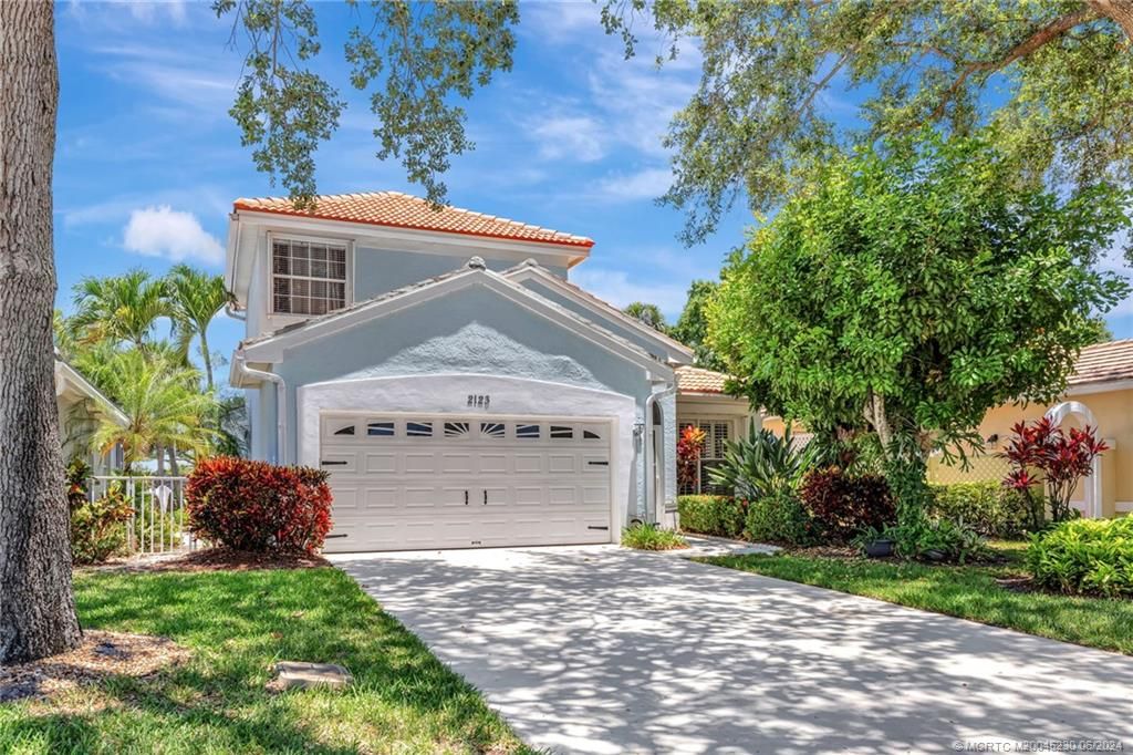 Photo of 2123 SW Augusta Trace, Palm City, FL 34990 (MLS # M20045230)