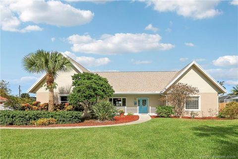 Photo of 5439 SE Horseshoe Point Road, Stuart, FL 34997 (MLS # M20053080)