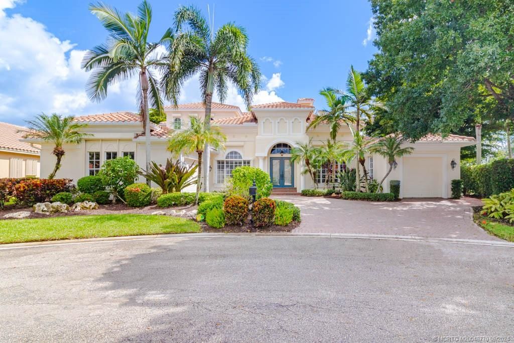 Photo of 281 Hatteras Court, Palm City, FL 34990 (MLS # M20046770)