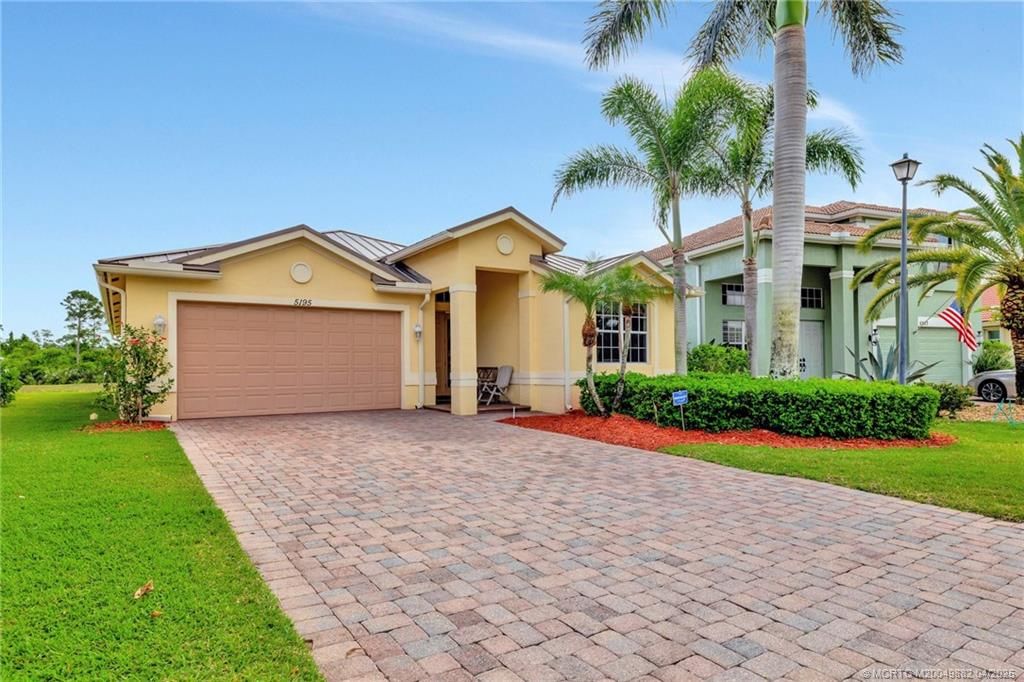 Photo of 5195 SE Graham Drive, Stuart, FL 34997 (MLS # M20049882)