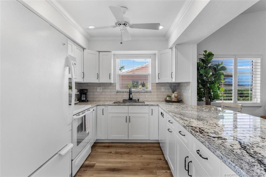 Photo of 2950 SE Ocean Boulevard Boulevard #401, Stuart, FL 34996 (MLS # M20052381)