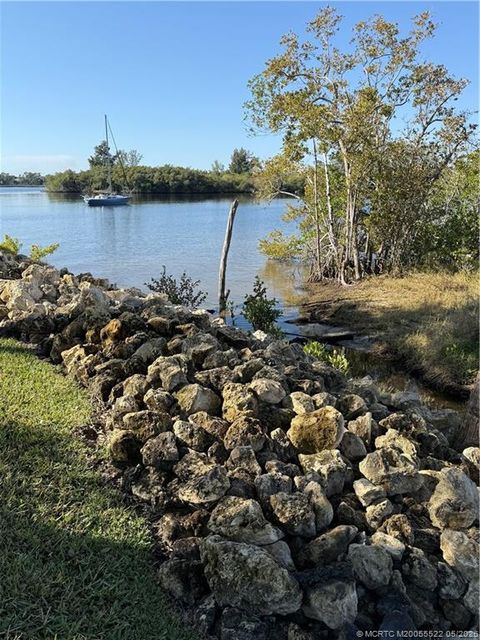Photo of 3312 SE Morningside Boulevard, Port Saint Lucie, FL 34952 (MLS # M20055522)