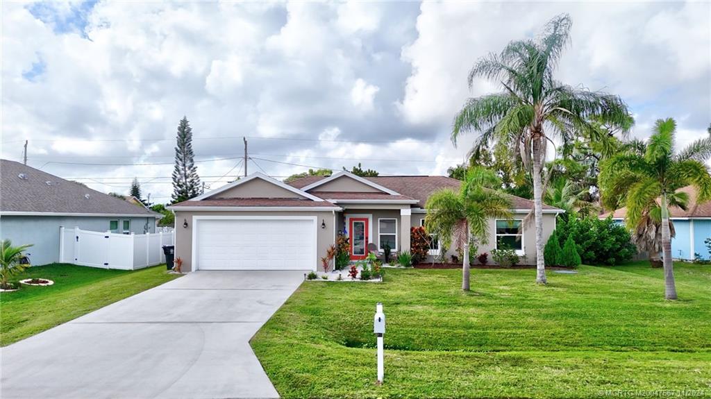 Photo of 2032 SE South Buttonwood Drive, Port Saint Lucie, FL 34952 (MLS # M20047567)