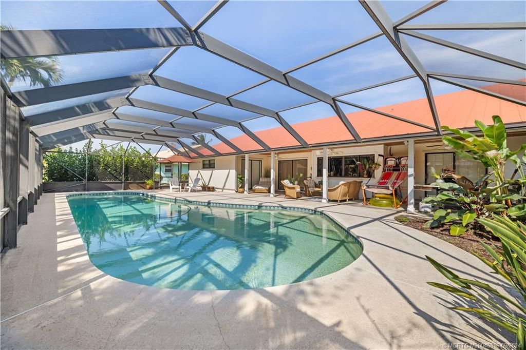 Photo of 5121 SE Sterling Circle, Stuart, FL 34997 (MLS # M20046816)