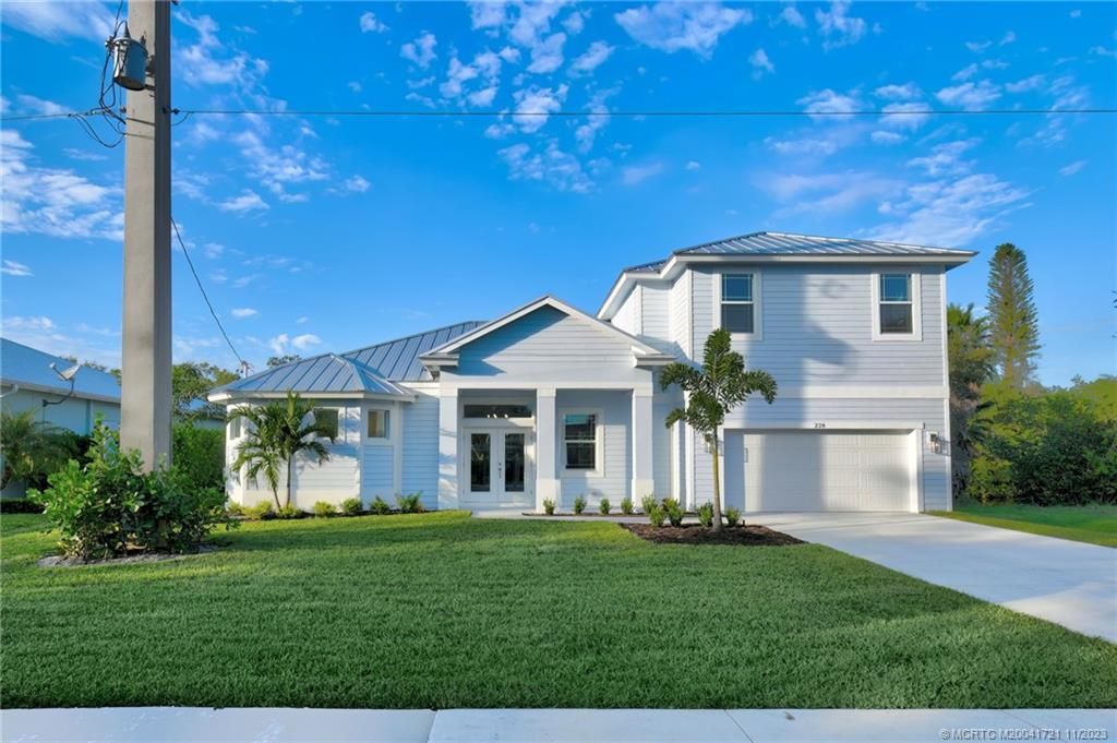 Photo of 228 SW Indian Groves Drive, Stuart, FL 34994 (MLS # M20041721)