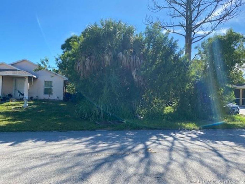 Photo of 0 Ebbtide Avenue, Stuart, FL 34997 (MLS # M20036070)