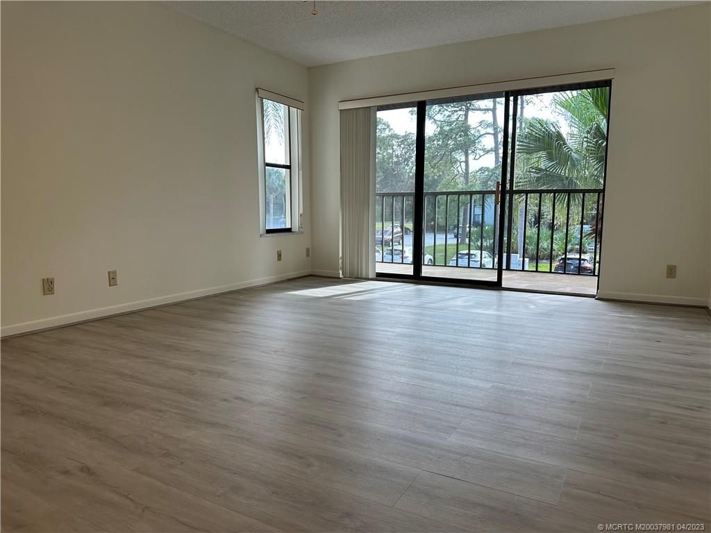 Photo of 1965 SW Silver Pine Way #118-B2, Palm City, FL 34990 (MLS # M20037981)