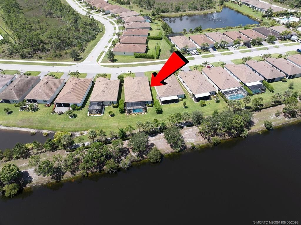 Photo of 2011 NW Golden Oak Trail, Jensen Beach, FL 34957 (MLS # M20051105)