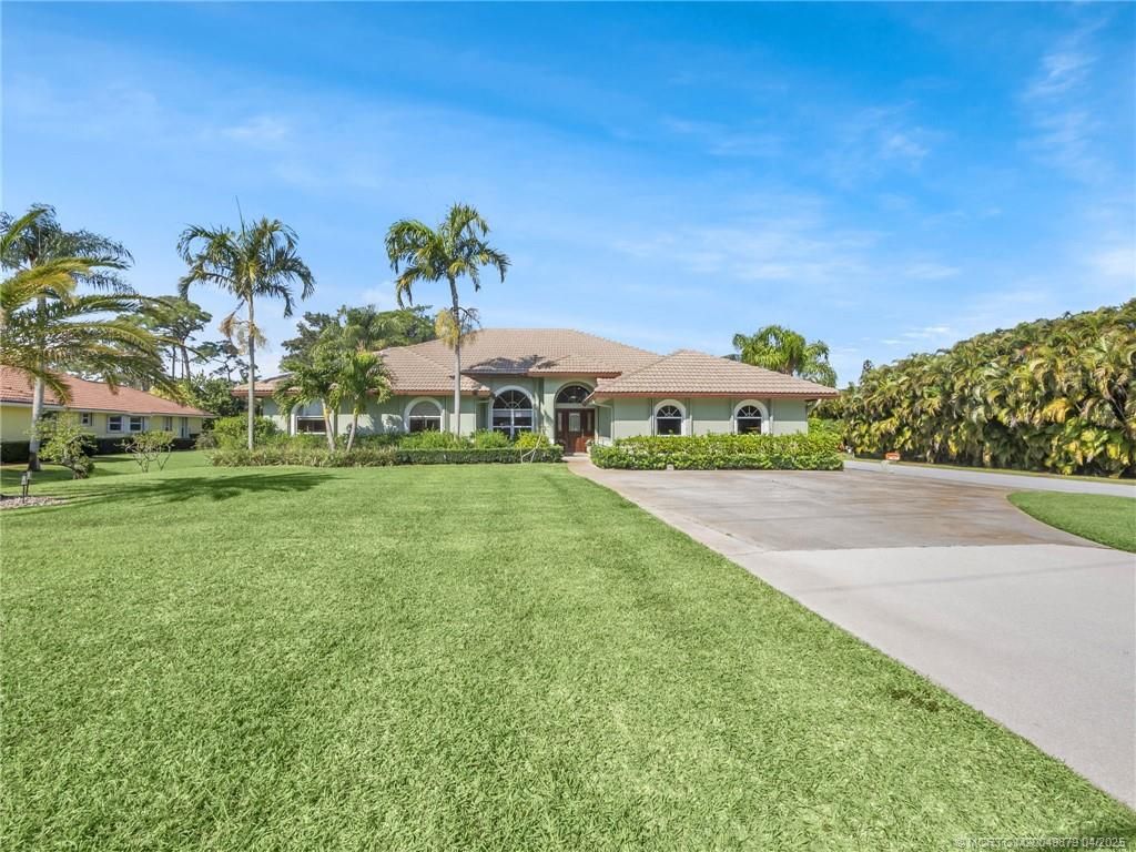 Photo of 1704 NW Shore Terrace, Stuart, FL 34994 (MLS # M20049879)