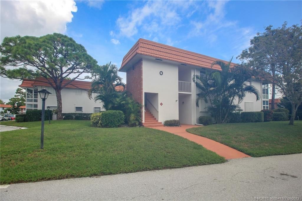 Photo of 2600 SE Ocean Boulevard #O-3, Stuart, FL 34996 (MLS # M20041177)
