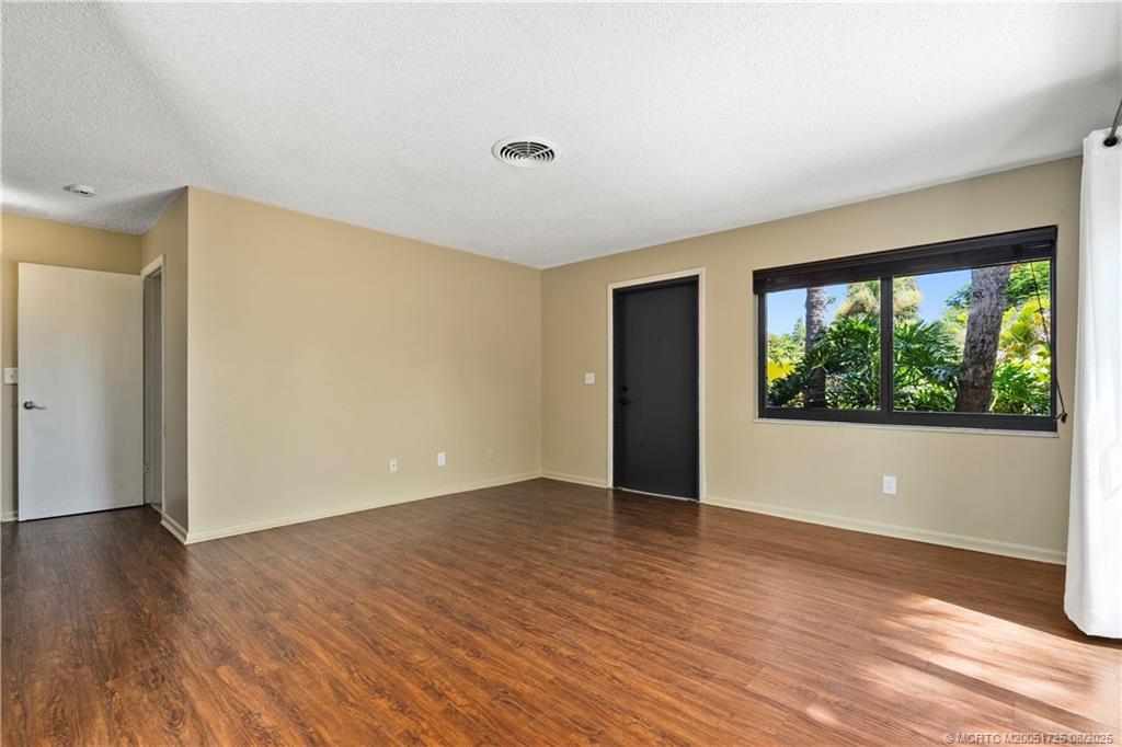 Jensen Beach, Florida 34957, United States, ,Residential,Active,189332