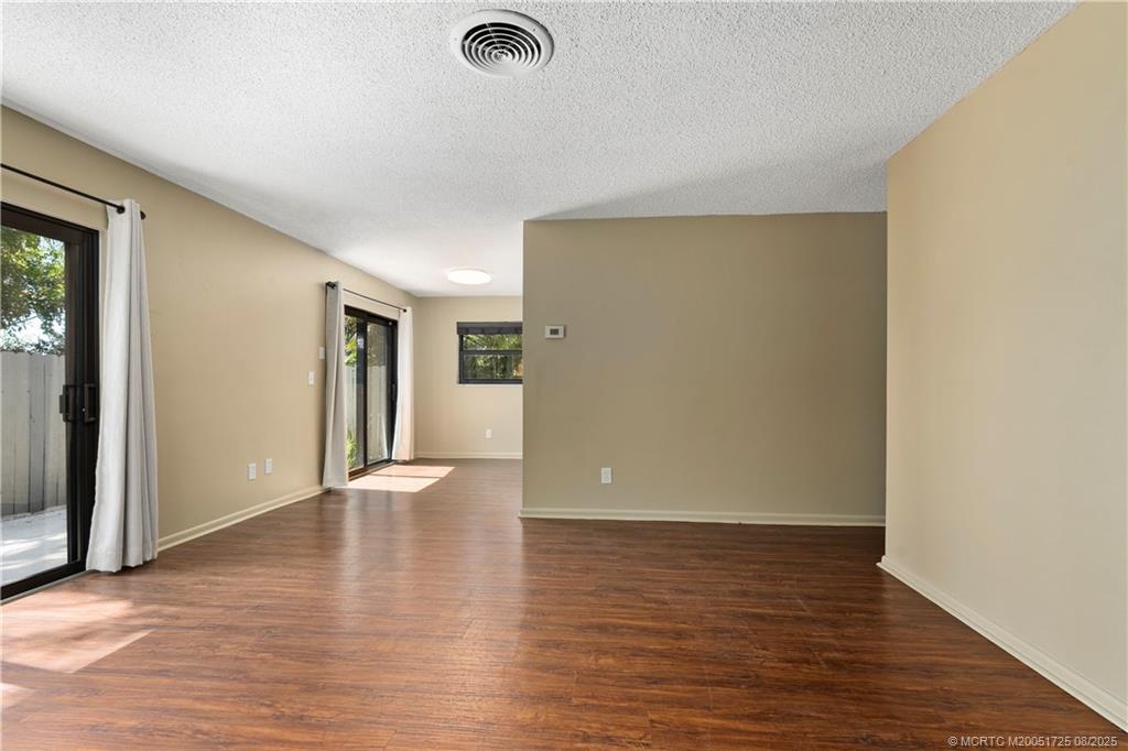 Jensen Beach, Florida 34957, United States, ,Residential,Active,189332