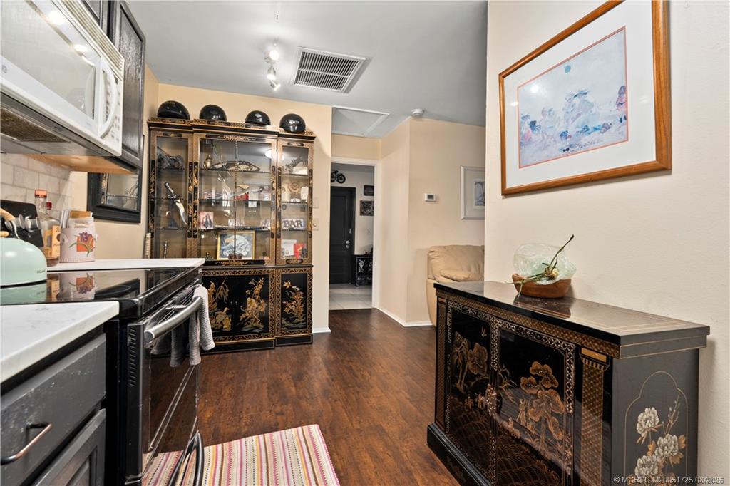 Jensen Beach, Florida 34957, United States, ,Residential,Active,189332