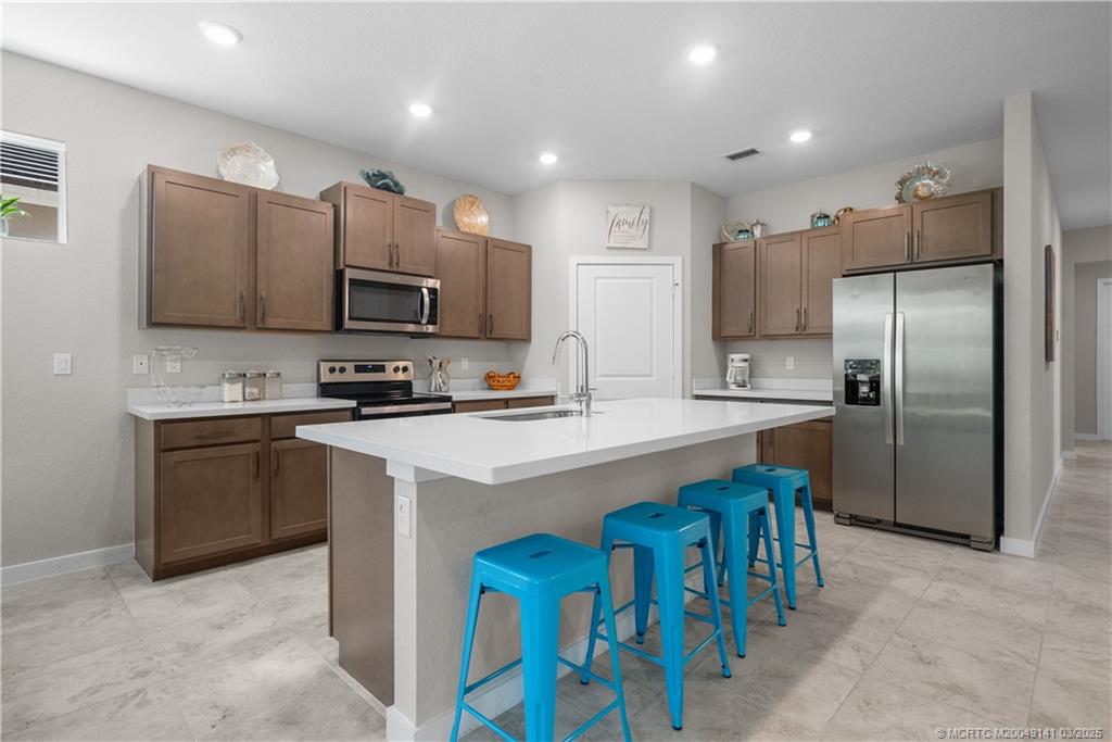 4491 NW Oakleaf Court