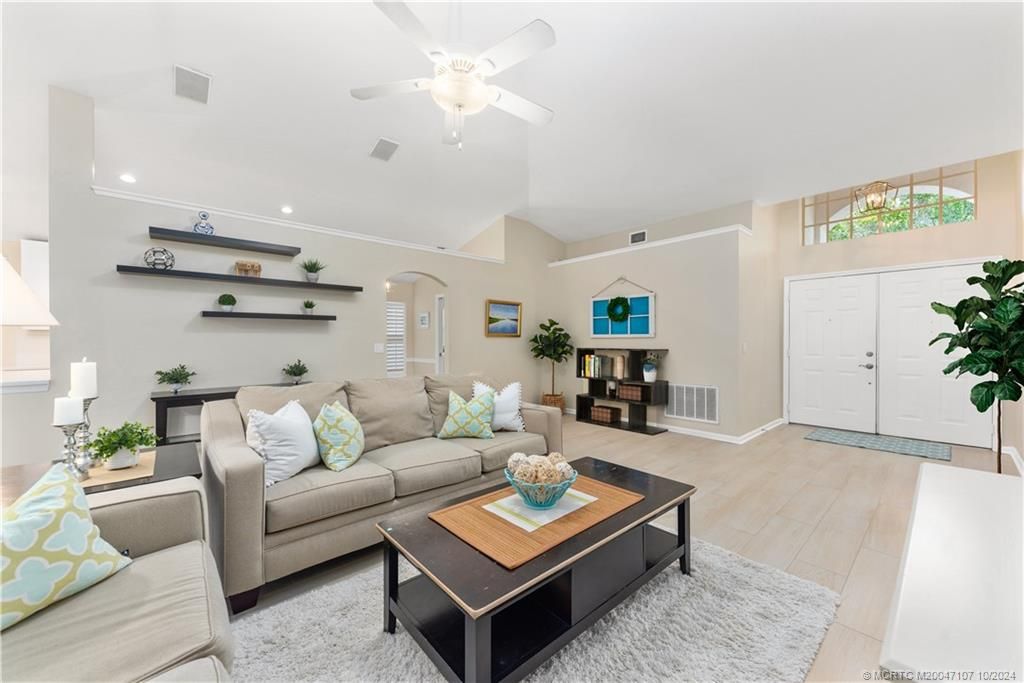 Photo of 732 NW Waterlily Place, Jensen Beach, FL 34957 (MLS # M20047107)