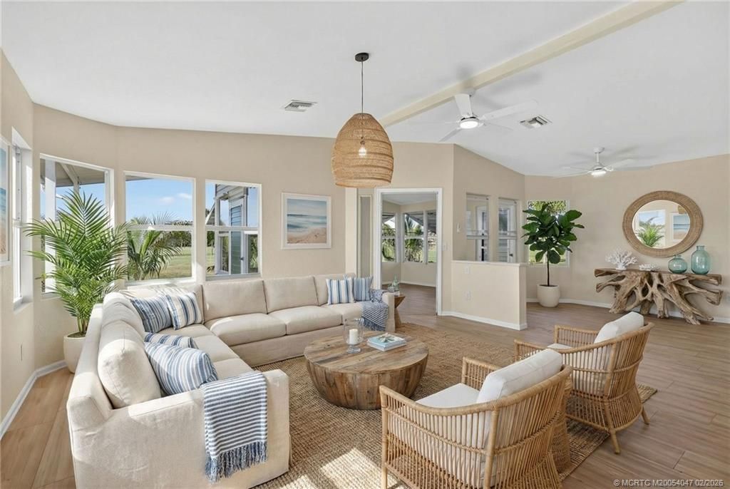 Photo of 7924 SE Saratoga Drive, Hobe Sound, FL 33455 (MLS # M20054047)