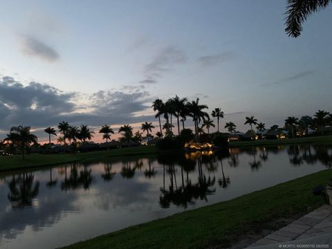 258 NW Hazard Way Port Saint Lucie FL 34986