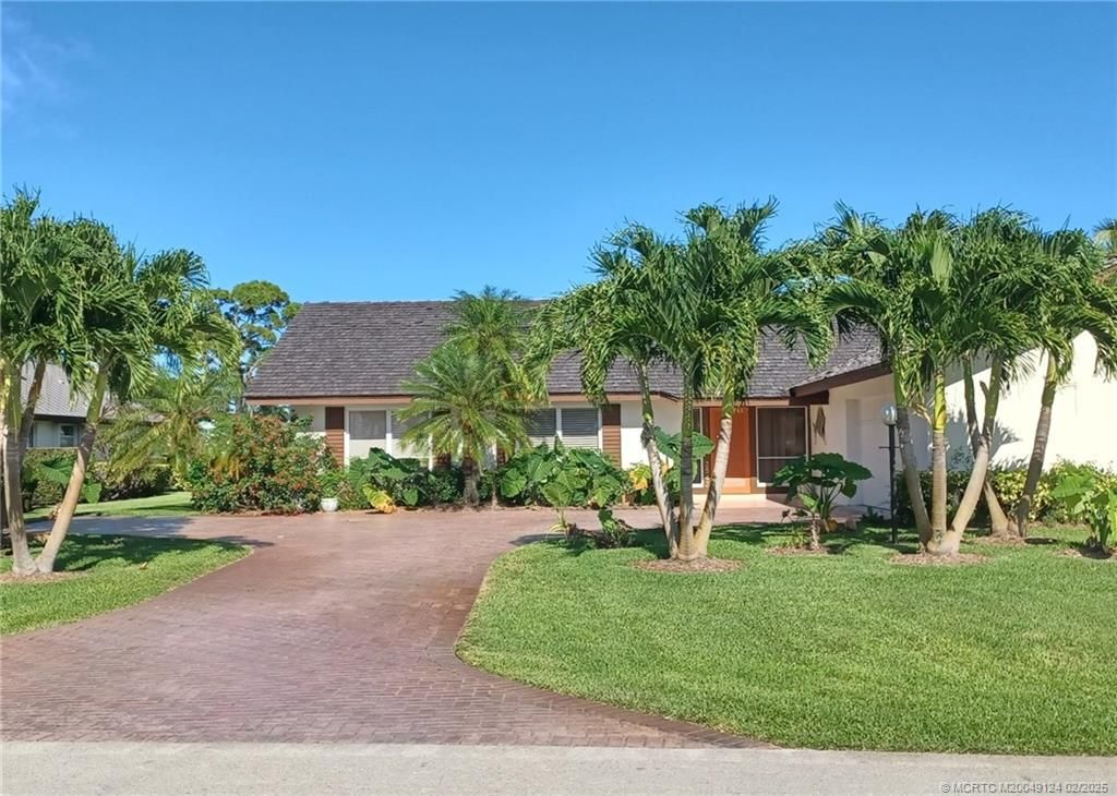 Photo of 3543 SE Fairway E, Stuart, FL 34997 (MLS # M20049124)