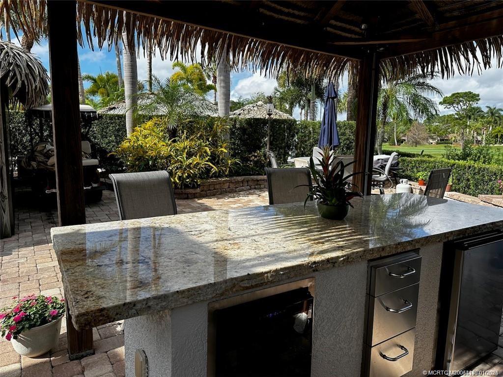 410 NW Chipshot Lane