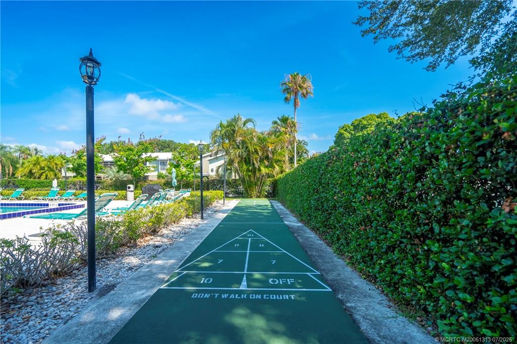 Stuart, Florida 34994, United States, 1 Bedroom Bedrooms, ,1 BathroomBathrooms,Residential,Active,166142