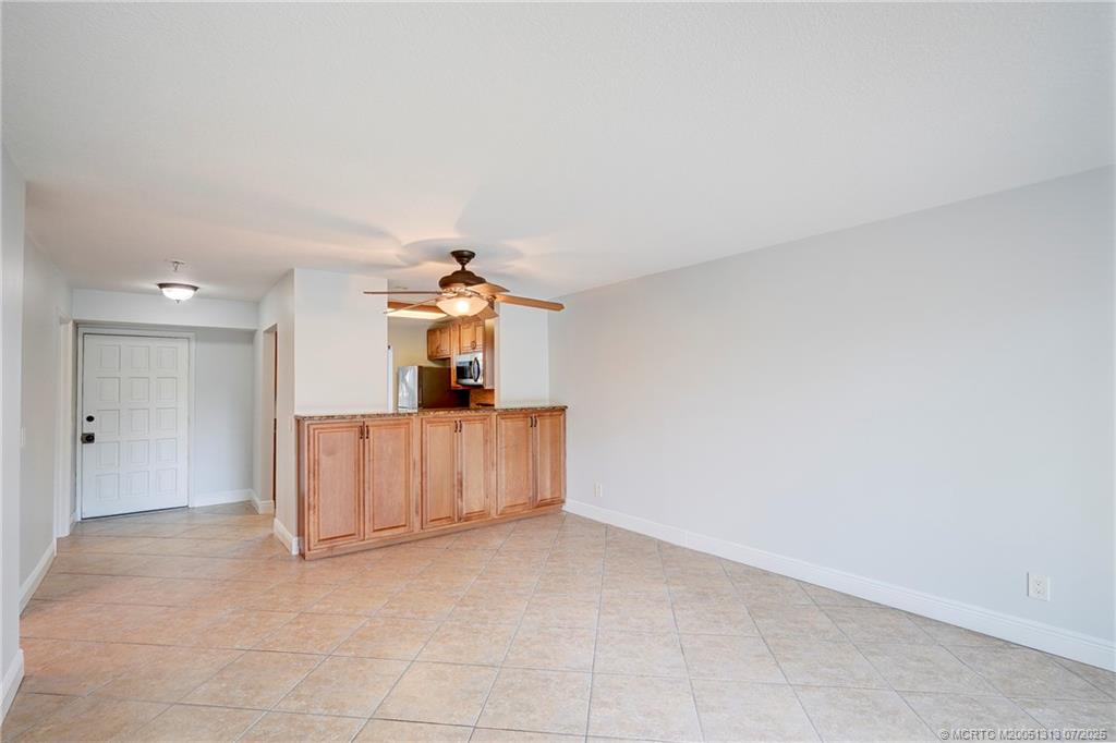 Stuart, Florida 34994, United States, 1 Bedroom Bedrooms, ,1 BathroomBathrooms,Residential,Active,166142