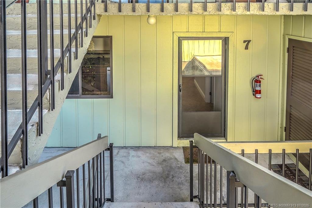 Stuart, Florida 34994, United States, 1 Bedroom Bedrooms, ,1 BathroomBathrooms,Residential,Active,166142