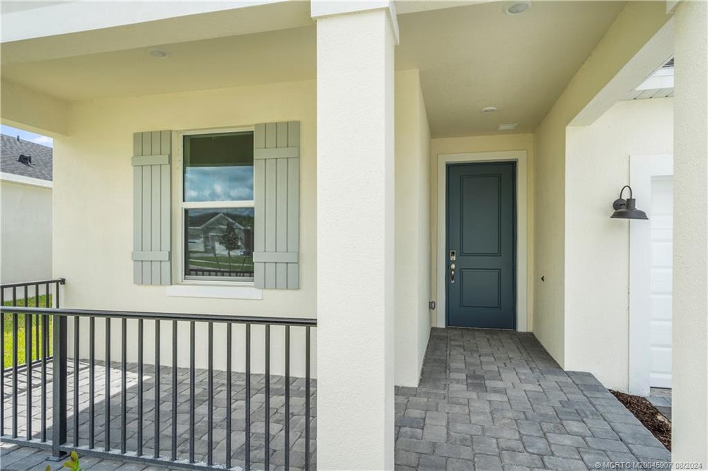 Photo of 8930 Dahlia Circle, Port Saint Lucie, FL 34986 (MLS # M20045907)