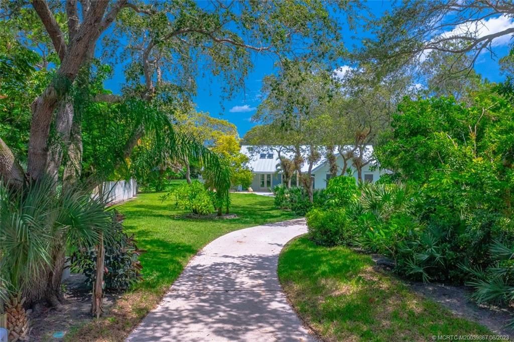 Photo of 791 NE Bayberry Court, Jensen Beach, FL 34957 (MLS # M20039867)