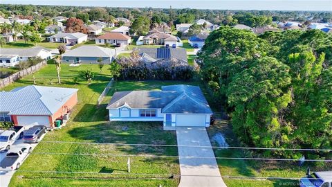 Homes For Sale - 316 SW Todd Avenue<br/> Saint Lucie County, Port St. Lucie, FL 34983